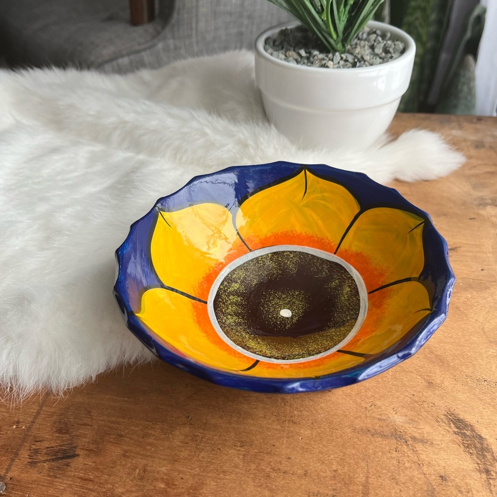 Vintage Mexican Pottery Sunflower Trinket Bowl